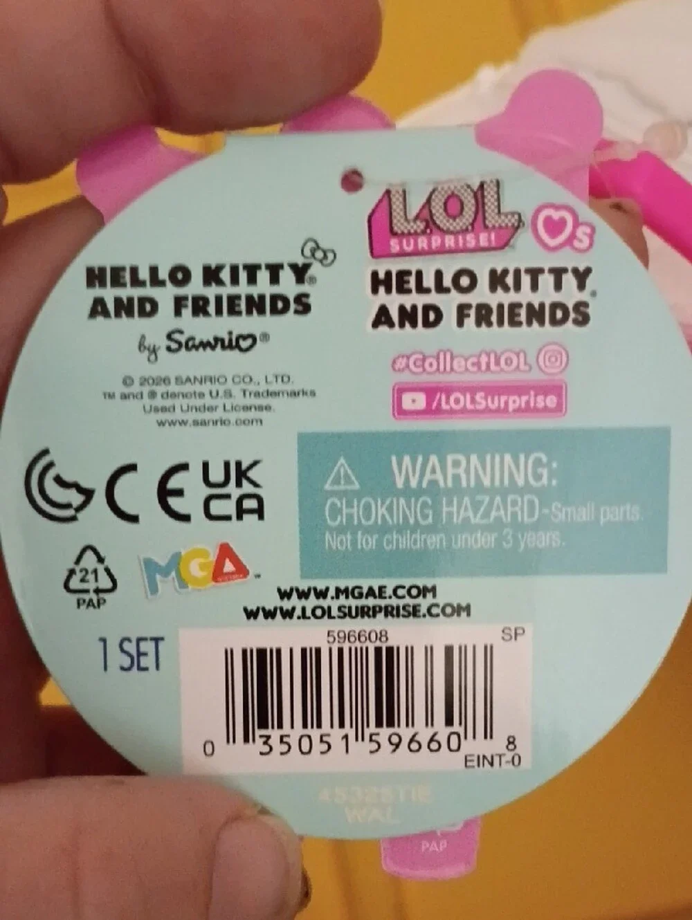 L.O.L Surprise Hello Kitty Reversable Plush Clip-On Keychain - White